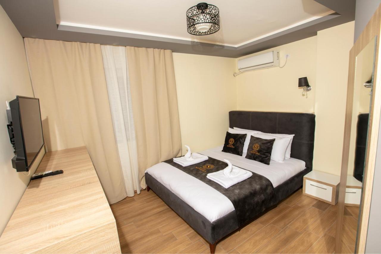 Hotel Sonoma Kosovo Polje Eksteriør bilde