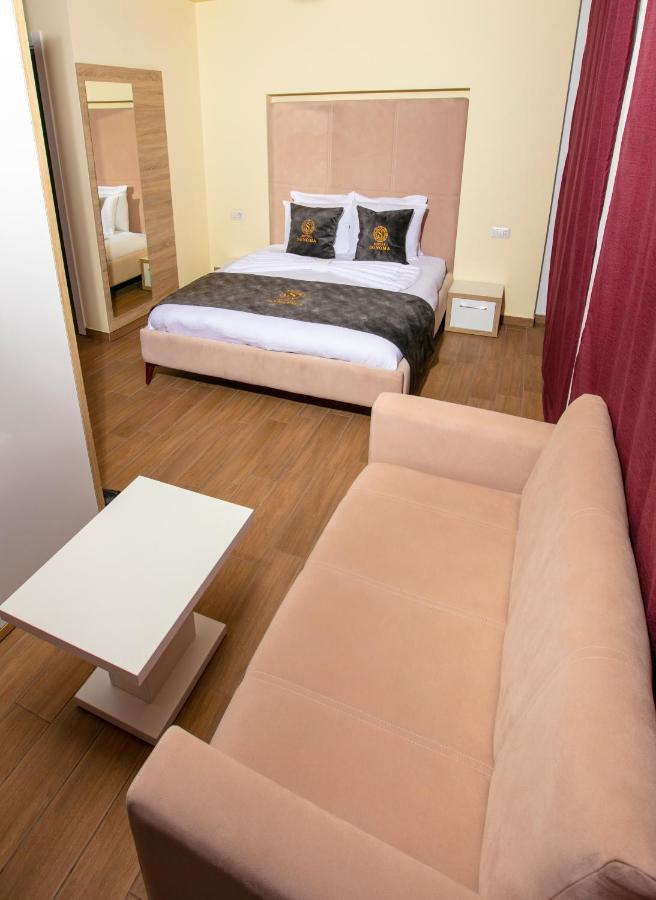 Hotel Sonoma Kosovo Polje Eksteriør bilde
