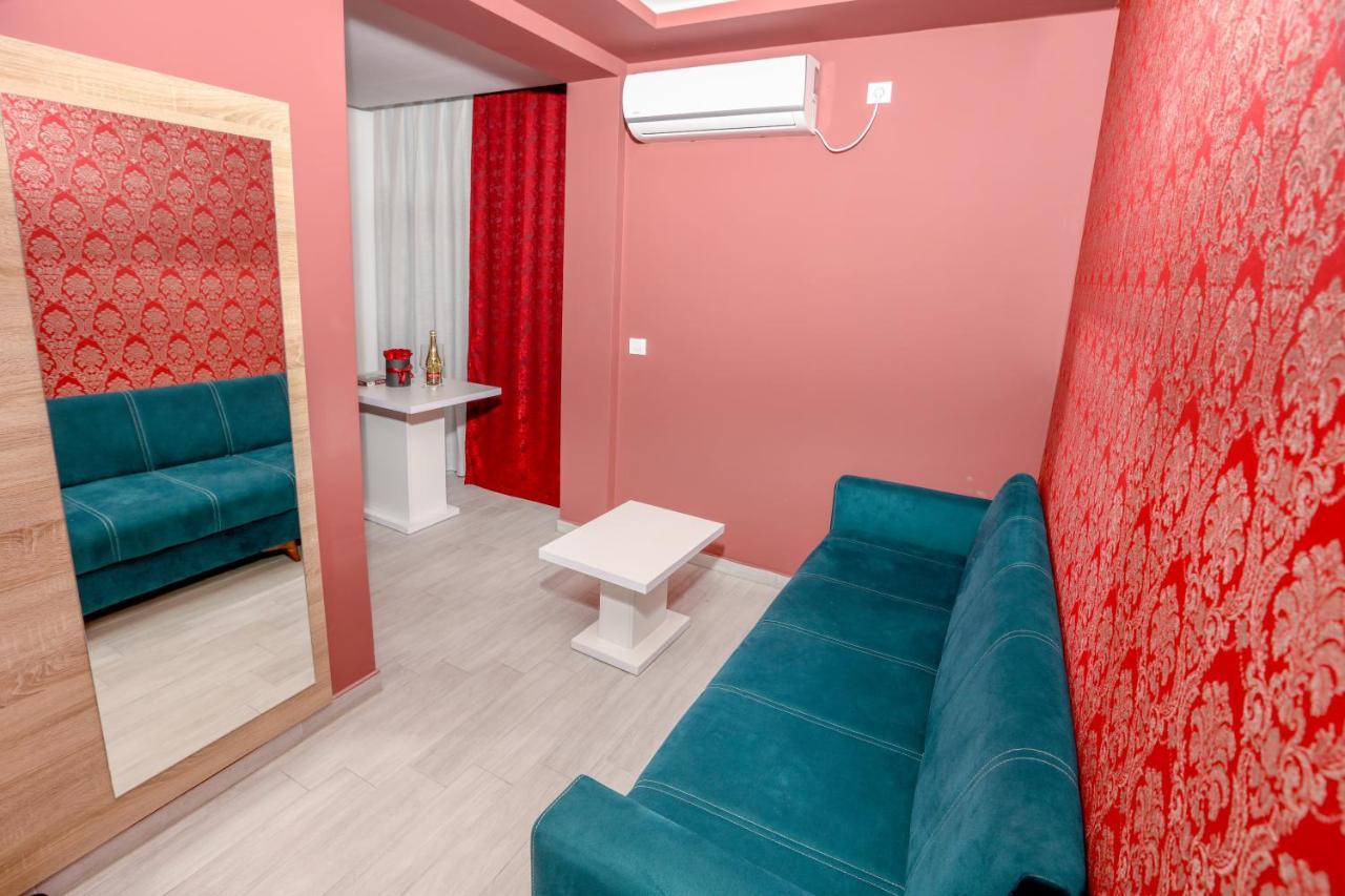 Hotel Sonoma Kosovo Polje Eksteriør bilde